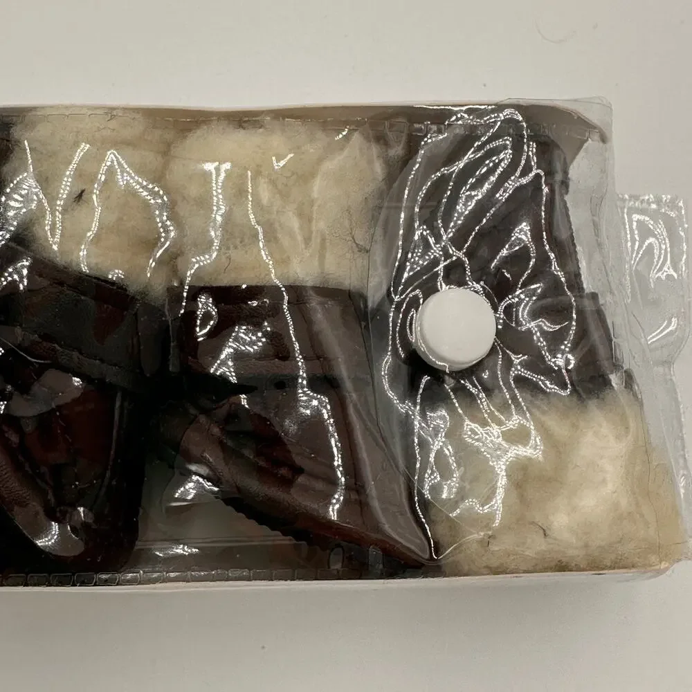 Wag-A-Tude X-Small Dog Shoes NEW in Package